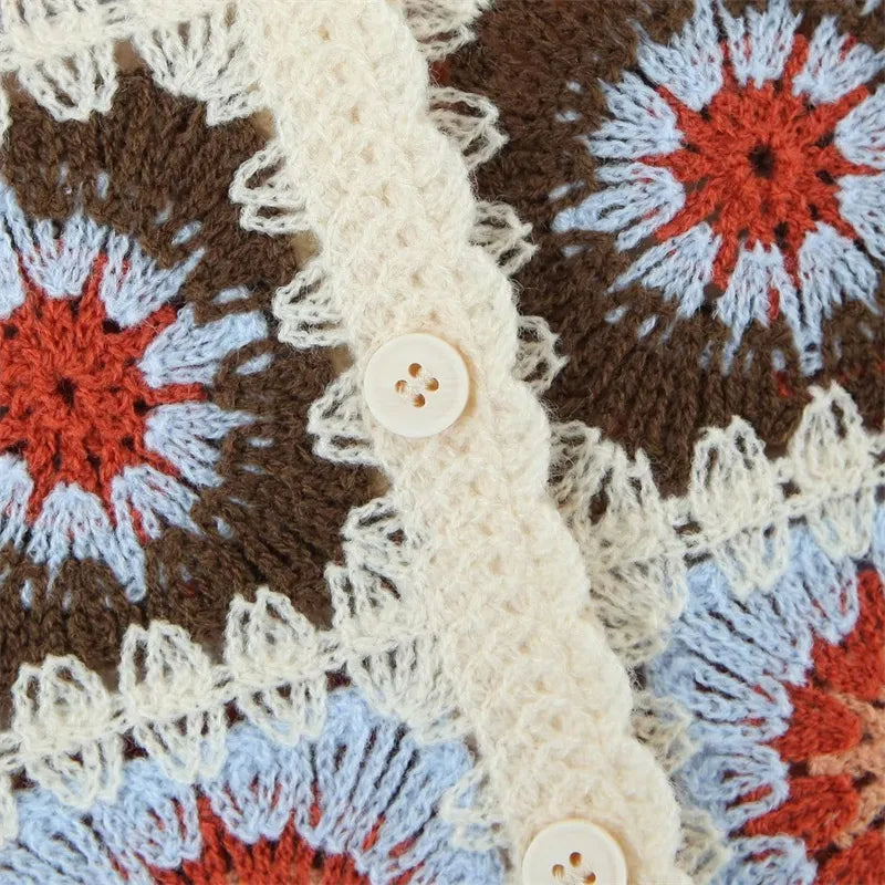 KEYANKETIAN Summer New Small Lapel Floral Crochet Single Breasted Short Style Knitted Vest Boho Style Short Sleeve Cardigan Top