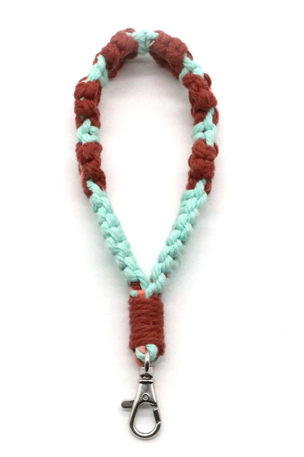 Trendsi Cupid Beauty Supplies Chestnut / One Size Keychains 4-Pack Hand-Woven Flower Macrame Wristlet Keychain, Color Varies
