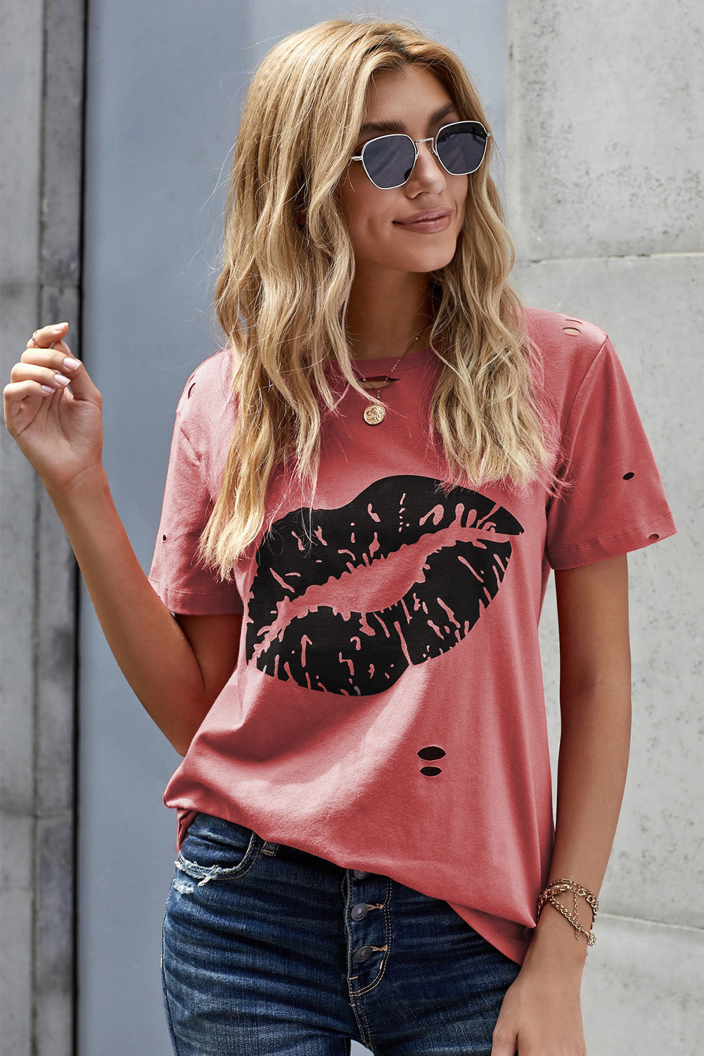 Trendsi Cupid Beauty Supplies Woman's T-Shirts Leopard Lip Distressed T-Shirt