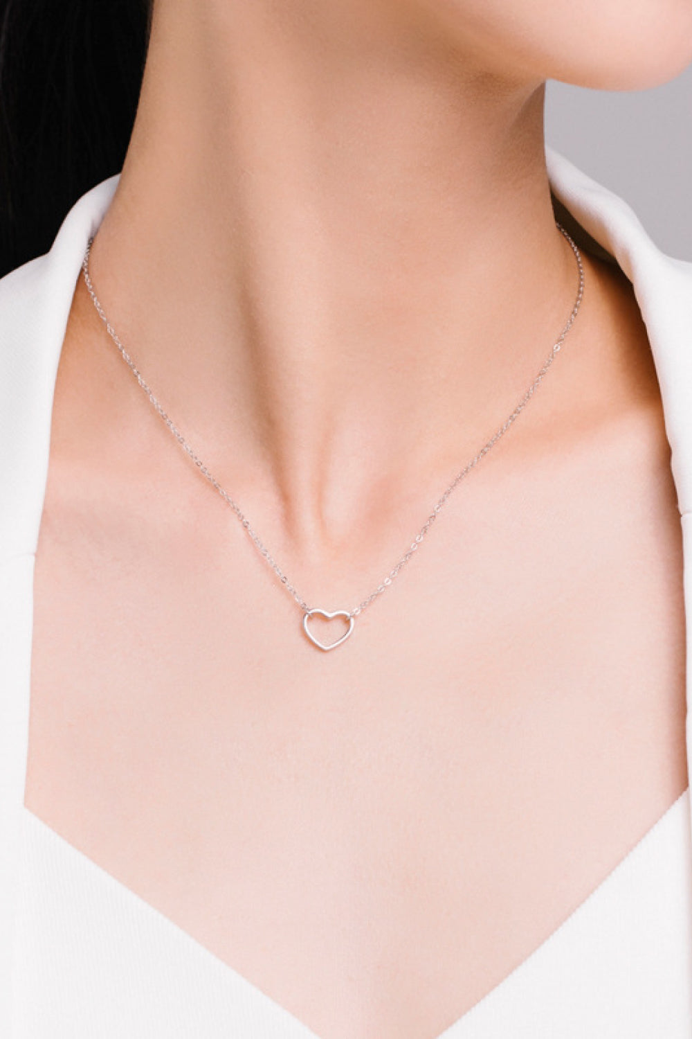 Trendsi Cupid Beauty Supplies Women Necklace 925 Sterling Silver Heart Shape Pendant Necklace