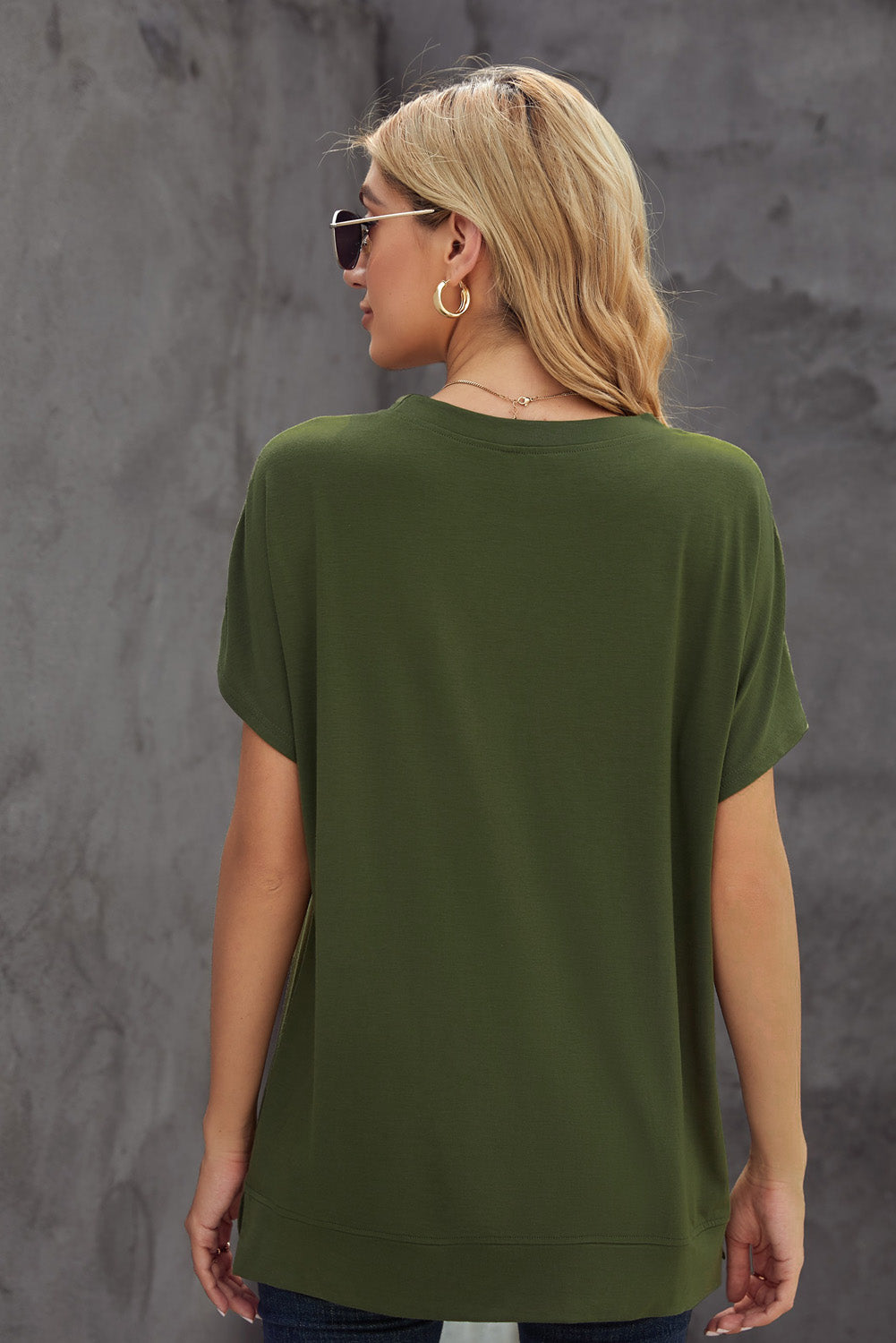 Trendsi Cupid Beauty Supplies Woman's T-Shirts Round Neck Short Sleeve Solid Color Tee