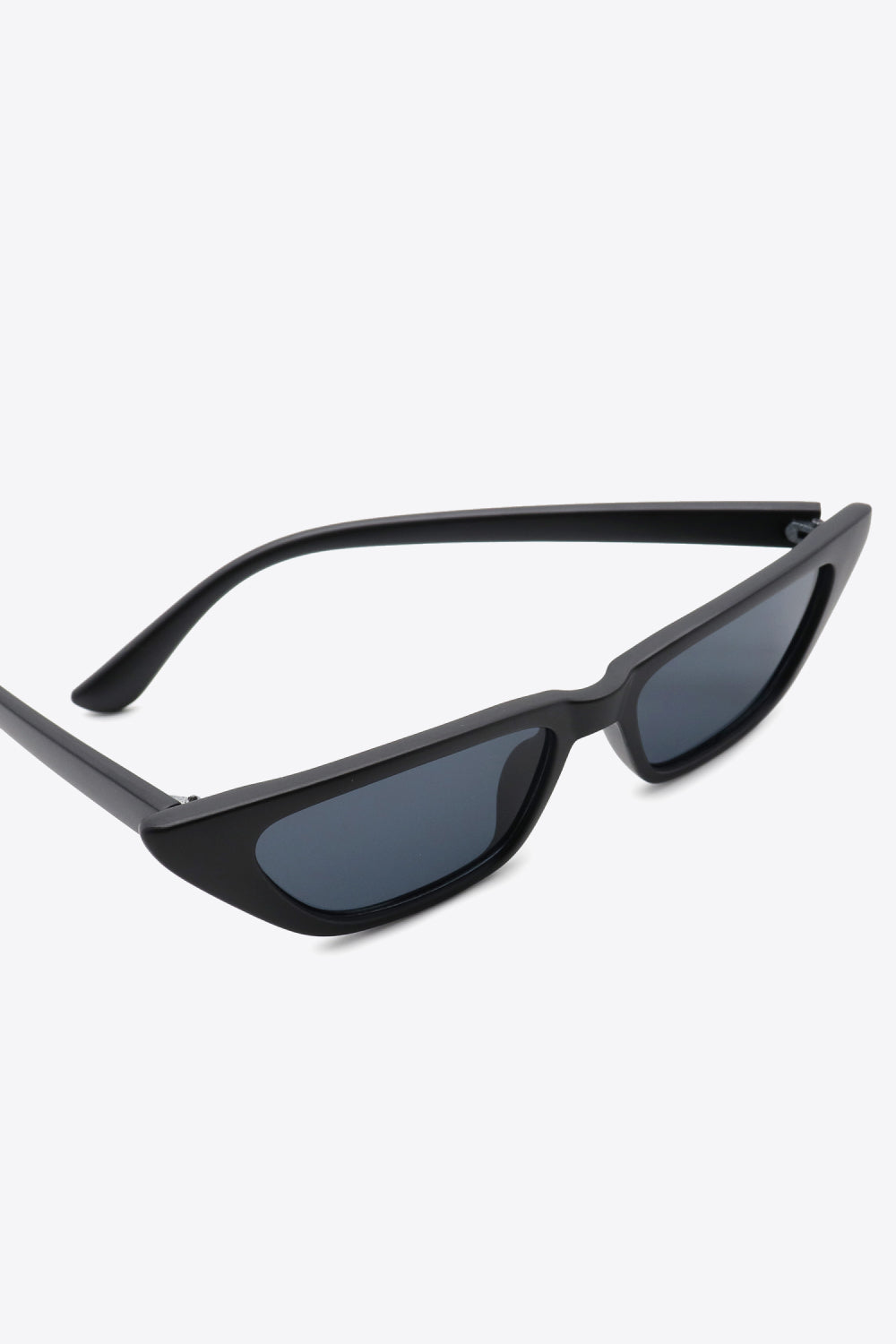 Trendsi Cupid Beauty Supplies Woman sunglasses UV400 Polycarbonate Cat Eye Sunglasses