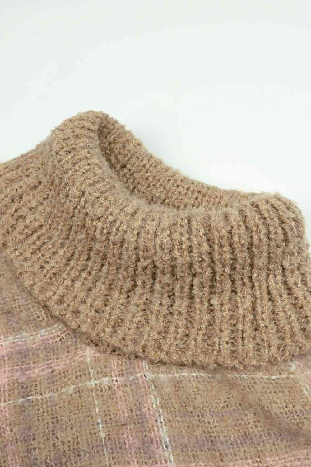 Plaid Turtleneck Poncho with Fringe Hem - Stylish Winter Fashion