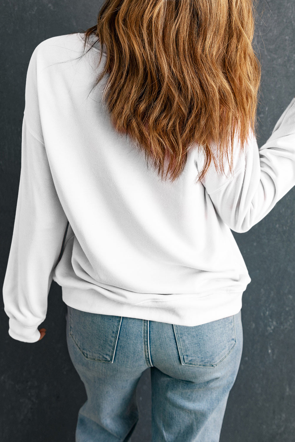 Letter Graphic Round Neck Long Sleeve Sweatshirt - Trendy Casual Wear