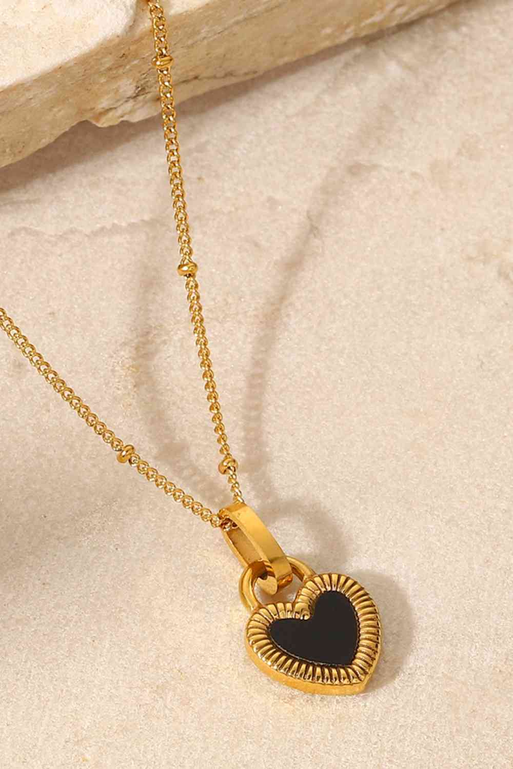 Heart Pendant Necklace - Unique Elegance for a Timeless Style