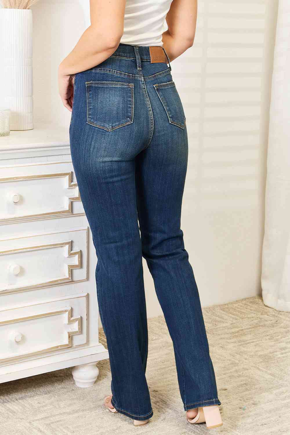 Judy Blue Full Size Elastic Waistband Straight Jeans