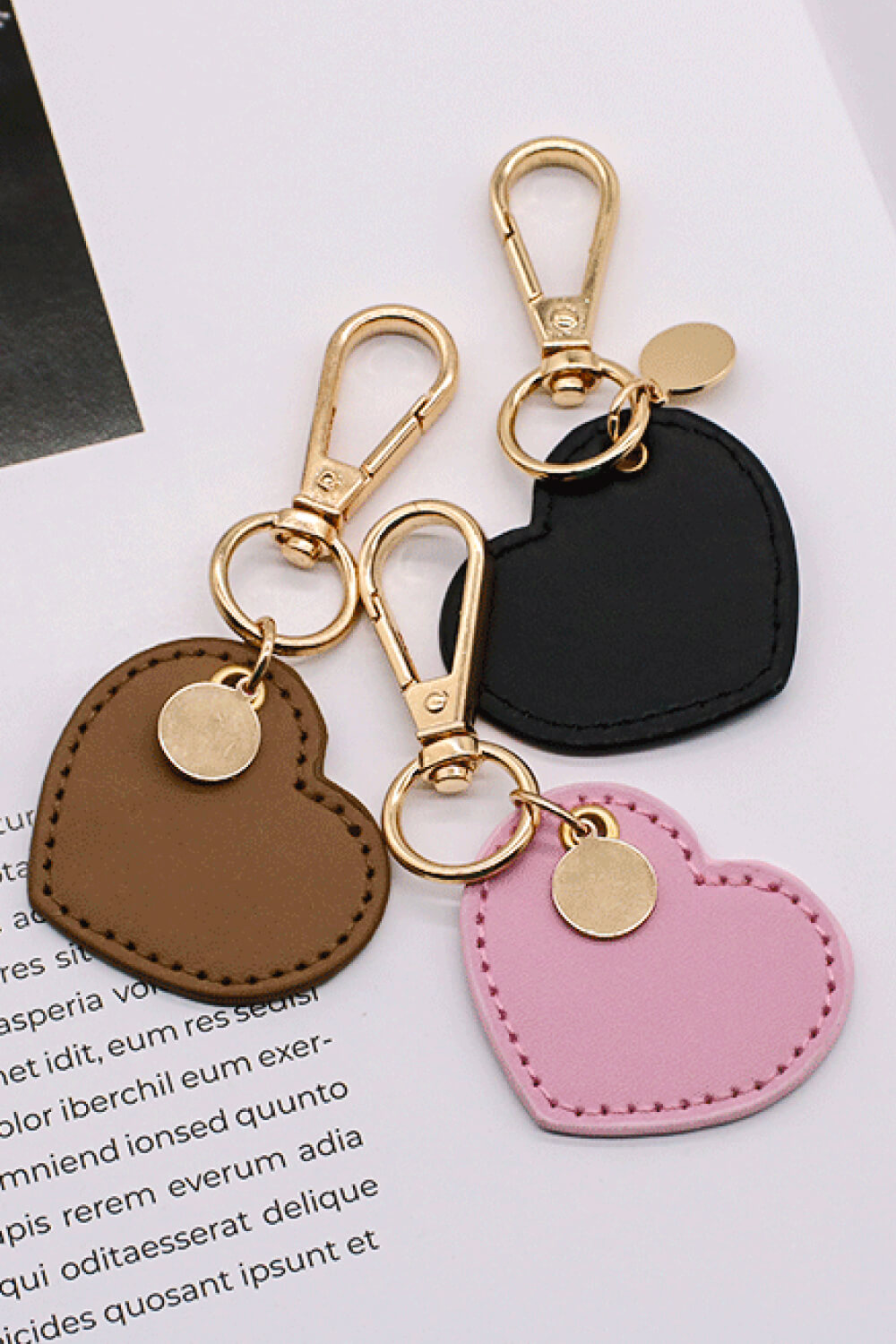 Trendsi Cupid Beauty Supplies Keychains Assorted 4-Pack Heart Shape PU Leather Keychain