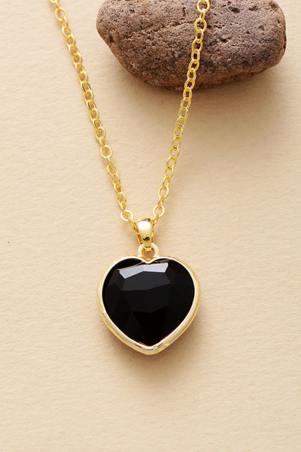 Trendsi Cupid Beauty Supplies Black / One Size Women Necklace Natural Stone Heart Pendant Necklace