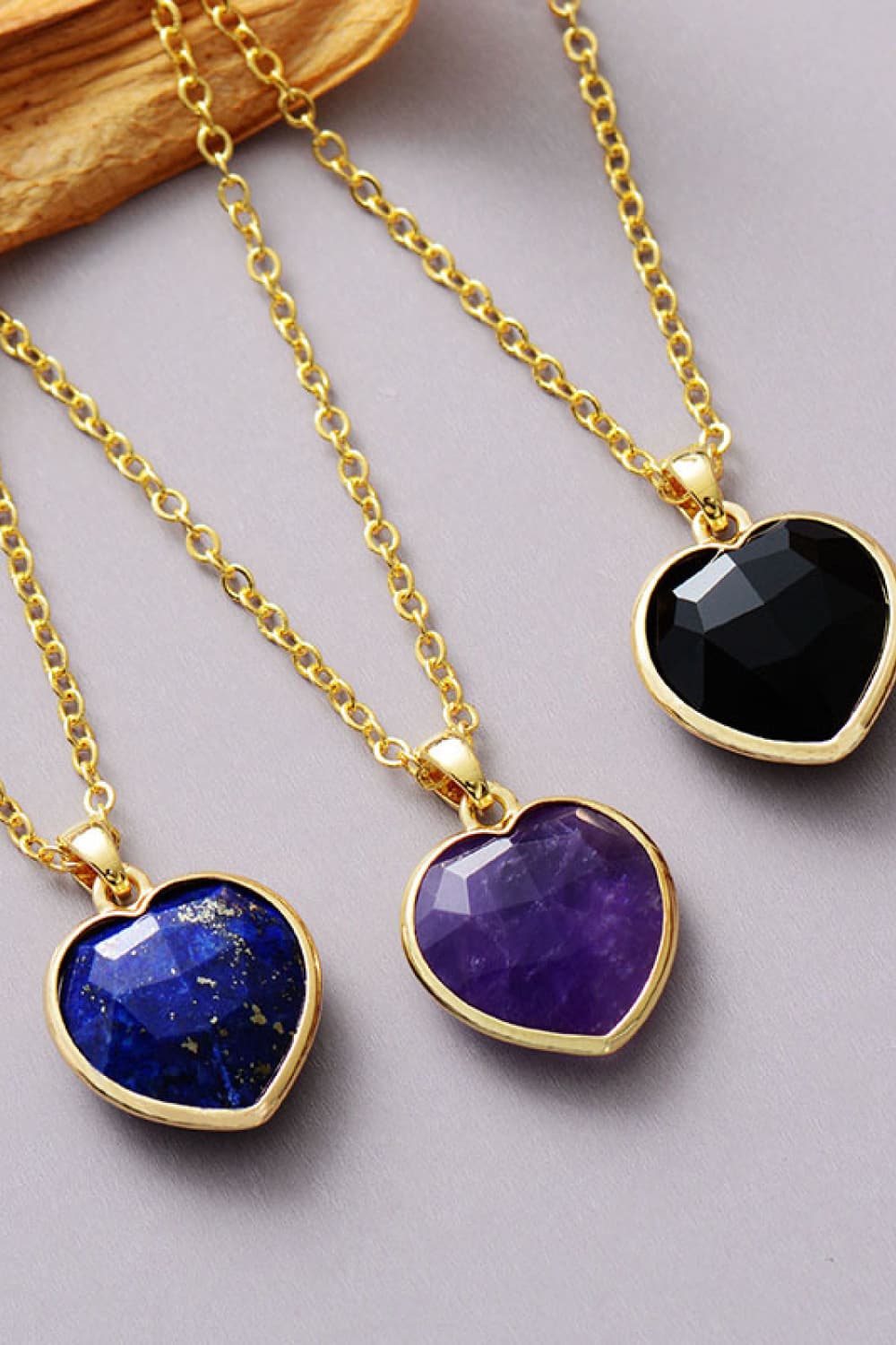 Trendsi Cupid Beauty Supplies Women Necklace Natural Stone Heart Pendant Necklace